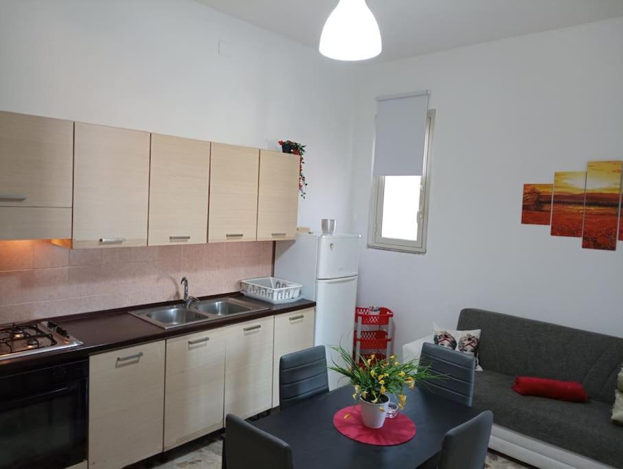 Apartment Stairway To Etna 1 *