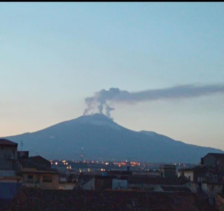 Stairway To Etna 1 *